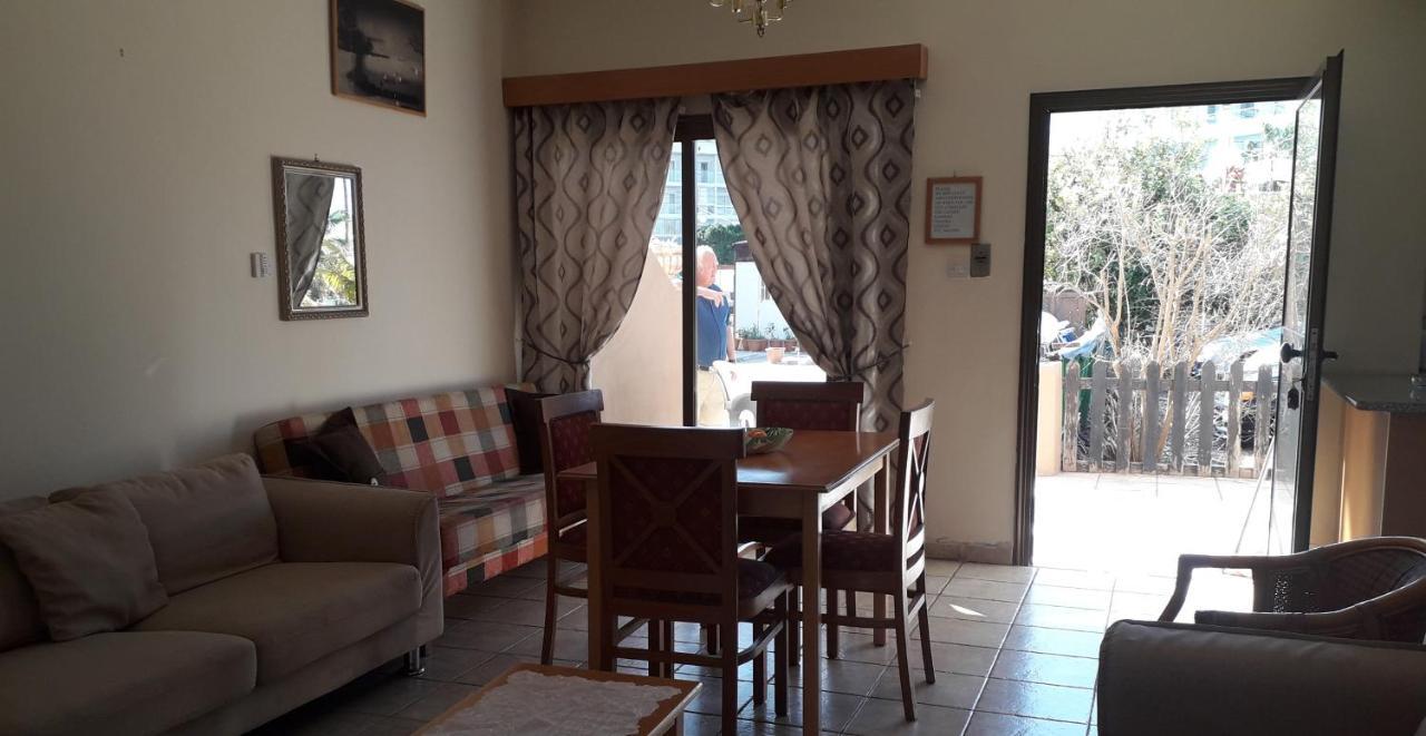 Natasha'S Apartments بافوس المظهر الخارجي الصورة
